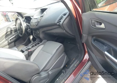 2018 Ford Escape Se from USA, damaged, VIN 1FMCU9GD9JUA11521